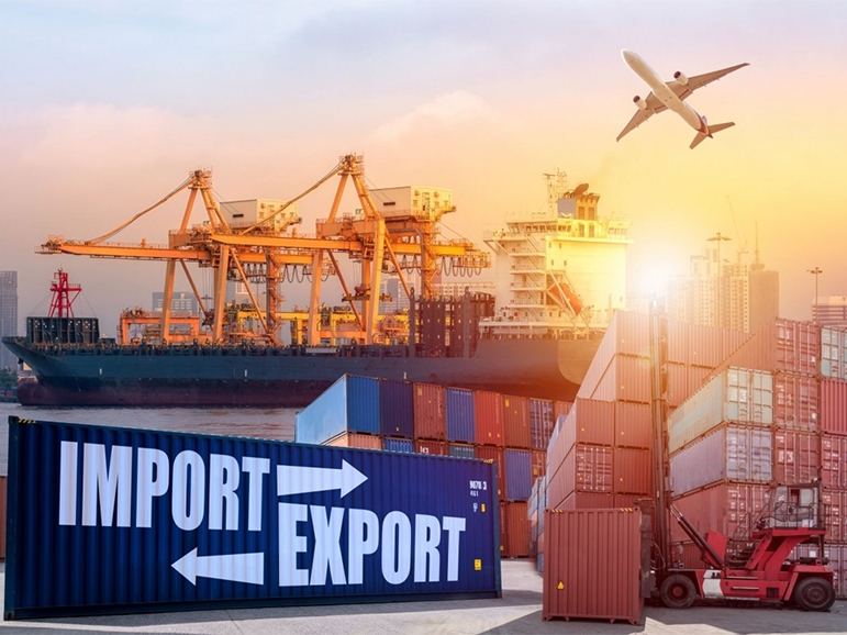 Thực hiện các thủ tục giúp doanh nghiệp hoàn thuế sau thông quan